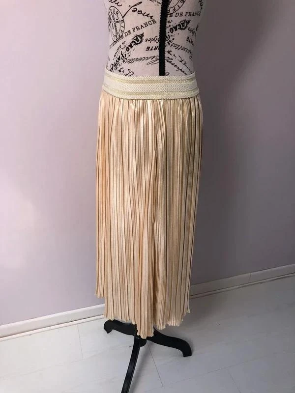 💛 Gold pleated skirt – Majolica – Size S – Very good condition – photo 9
